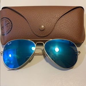 Rayban Aviator Blue Mirror sunglasses